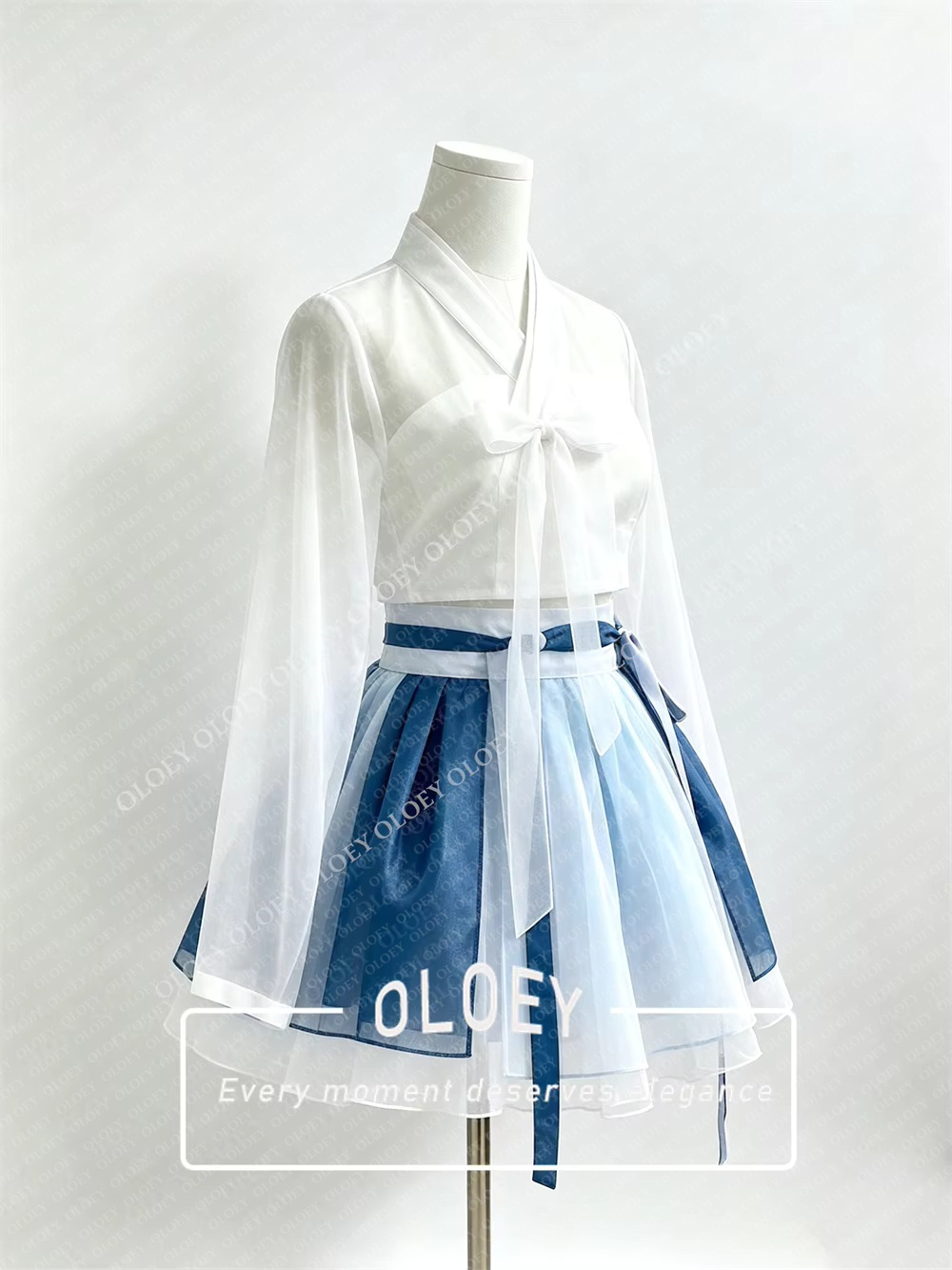 OLOEY Hanbok de concert court  - Hanbok Modern Set avis et prix